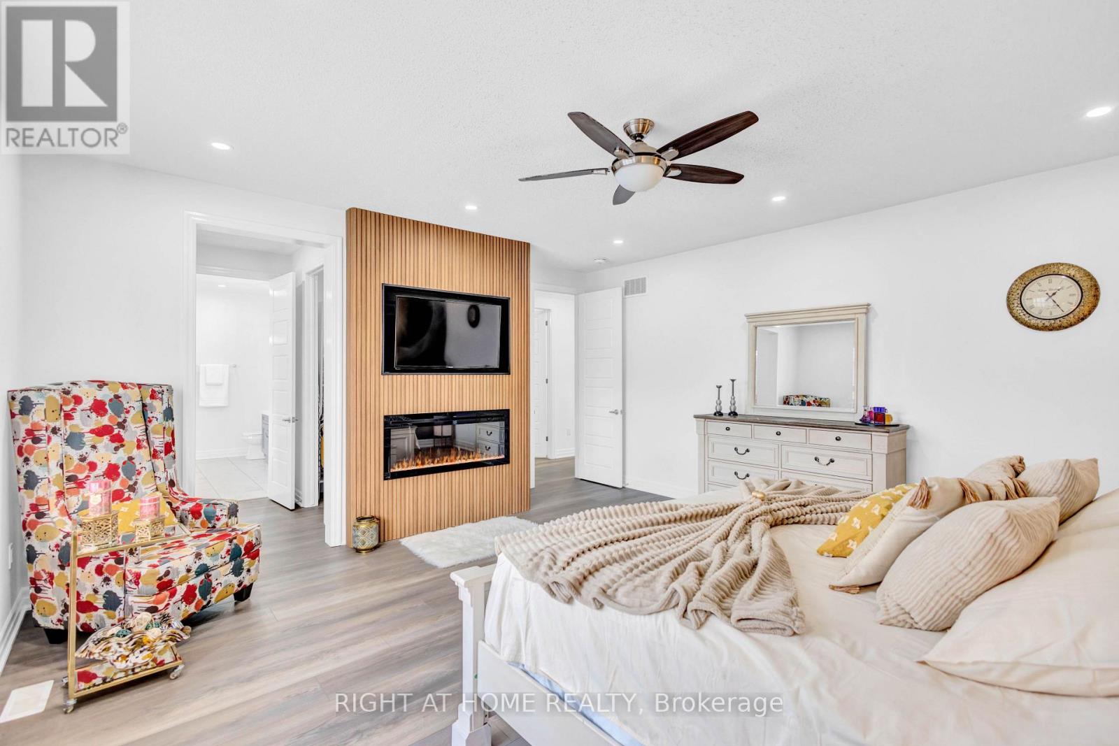 866 MAGNOLIA TERRACE - 30