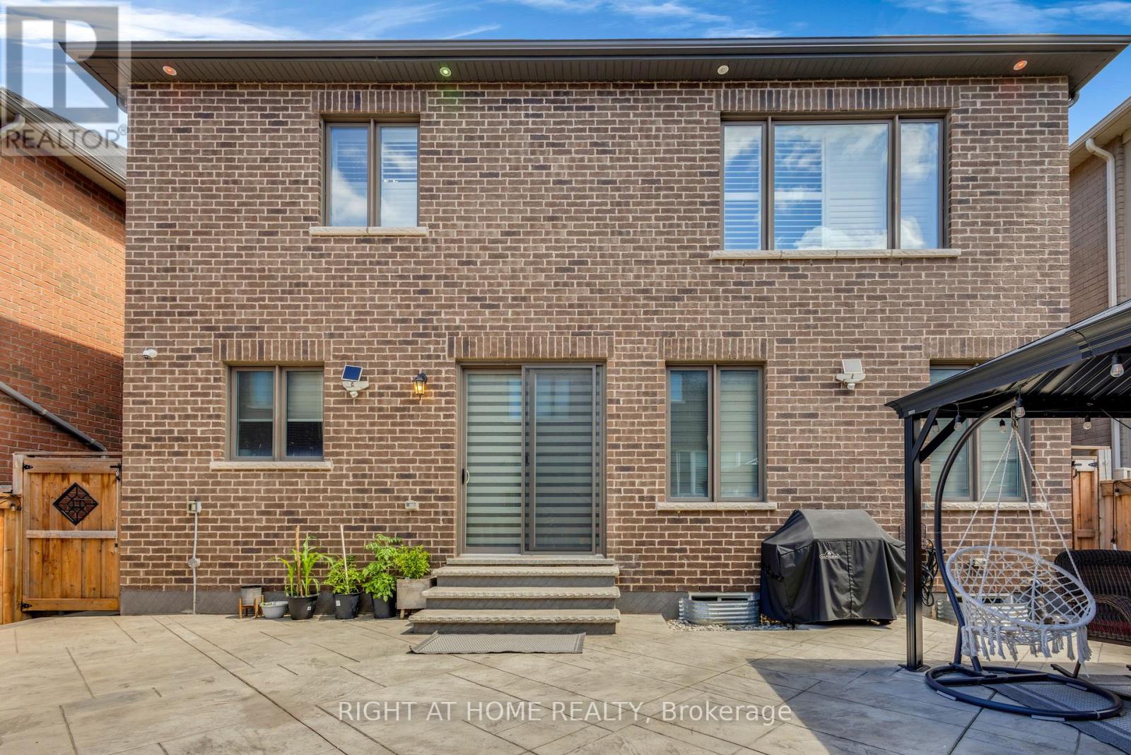 866 MAGNOLIA TERRACE - 44