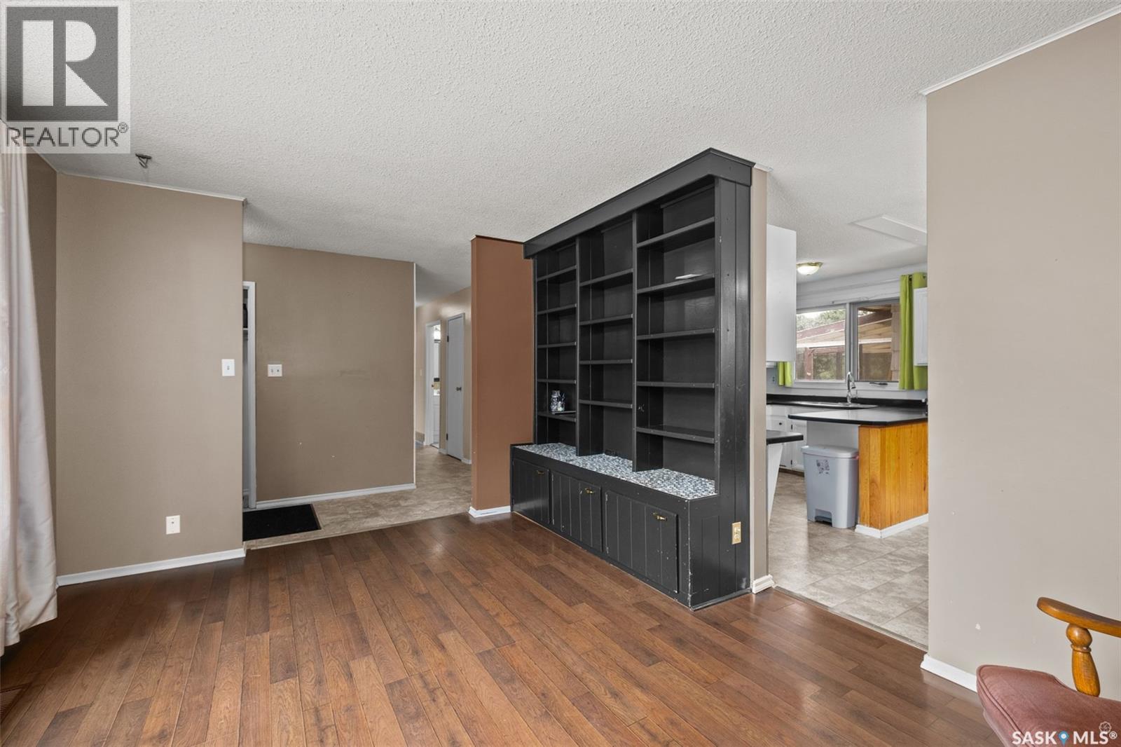 1338 Lacroix CRESCENT - Image 7