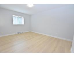 15402 96a Avenue, Surrey, BC V3R7H2 Photo 11