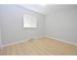 15402 96a Avenue, Surrey, BC V3R7H2 Photo 14