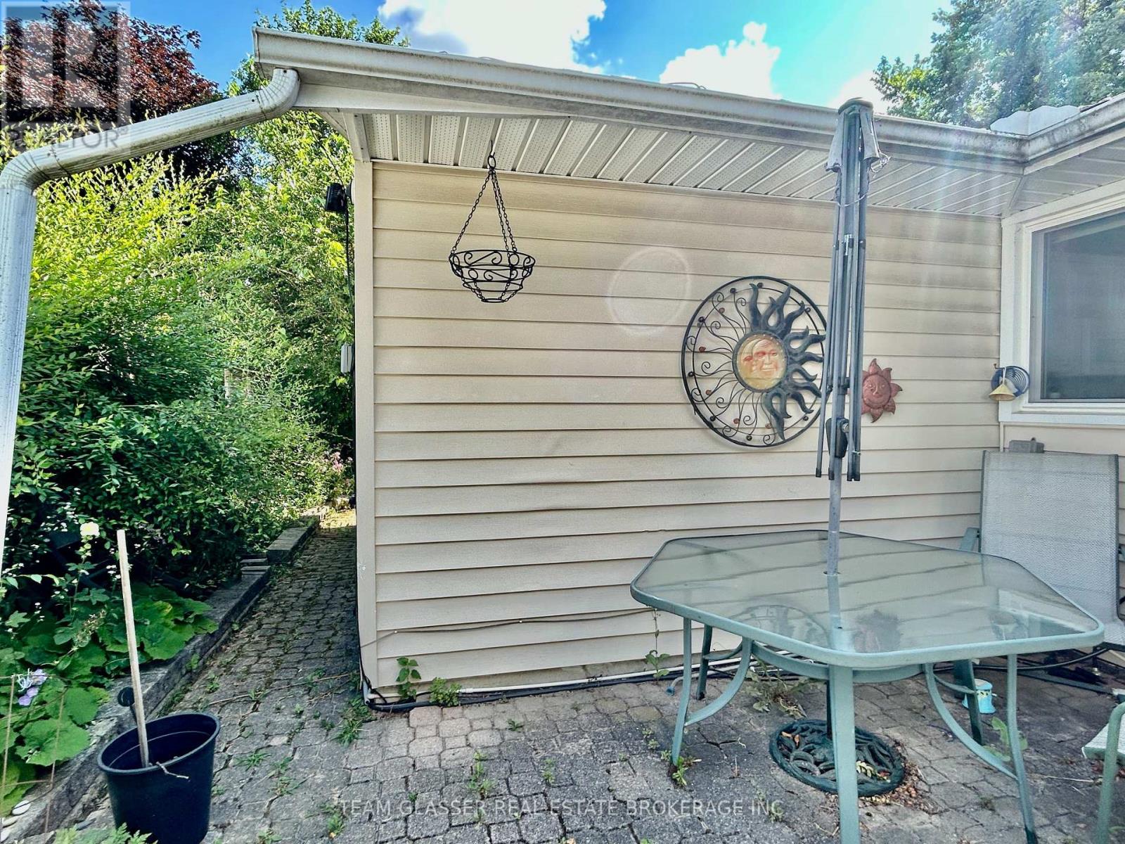 274 BLACKACRES BOULEVARD - 7