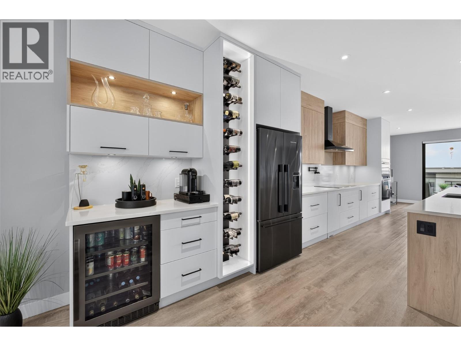  537 Hawes Court, Kelowna