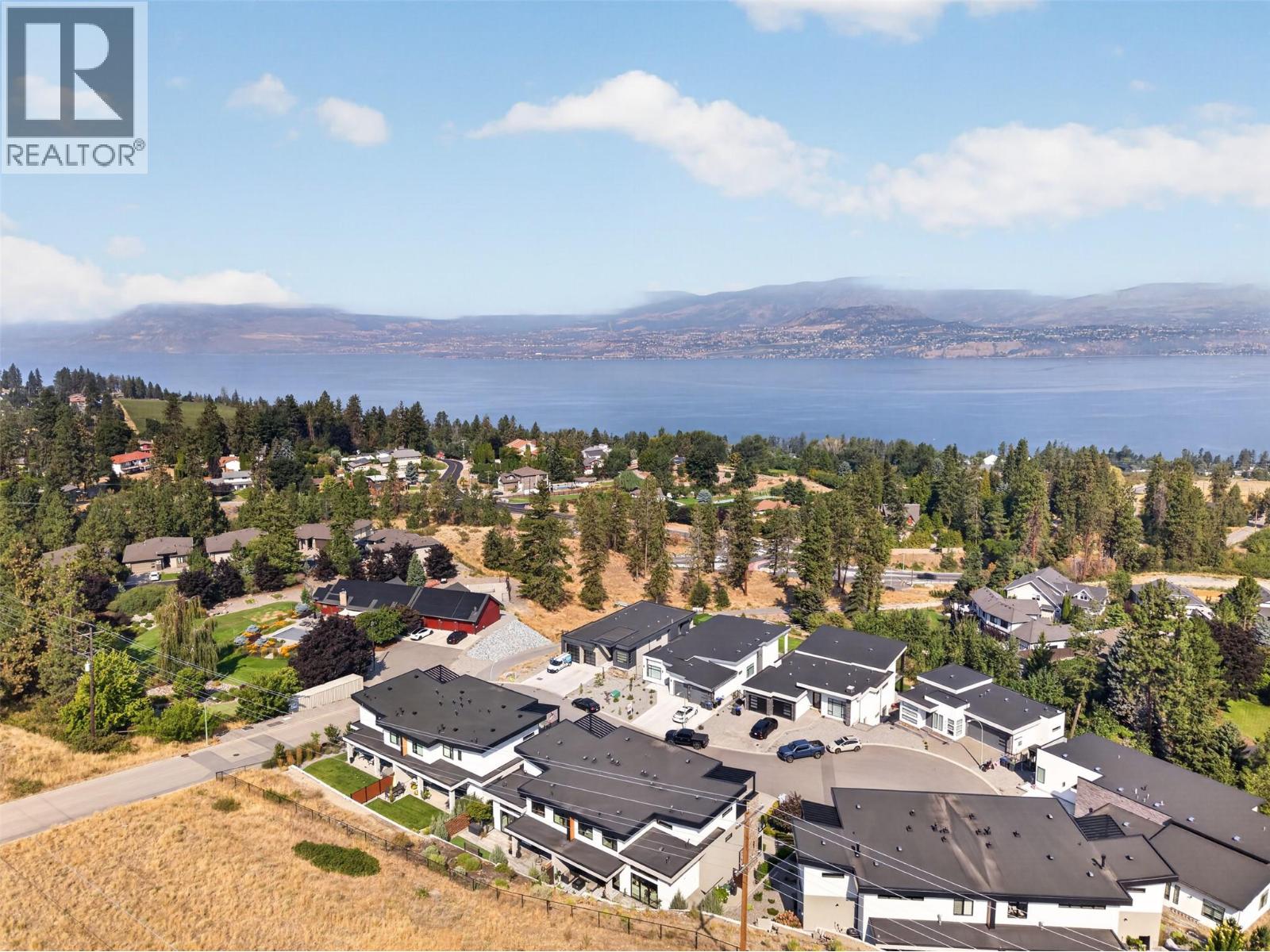  537 Hawes Court, Kelowna