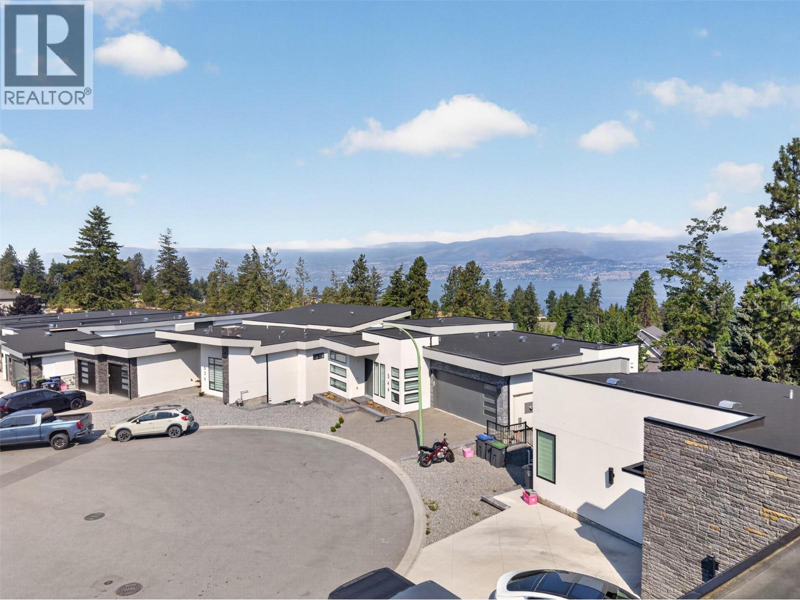  537 Hawes Court, Kelowna