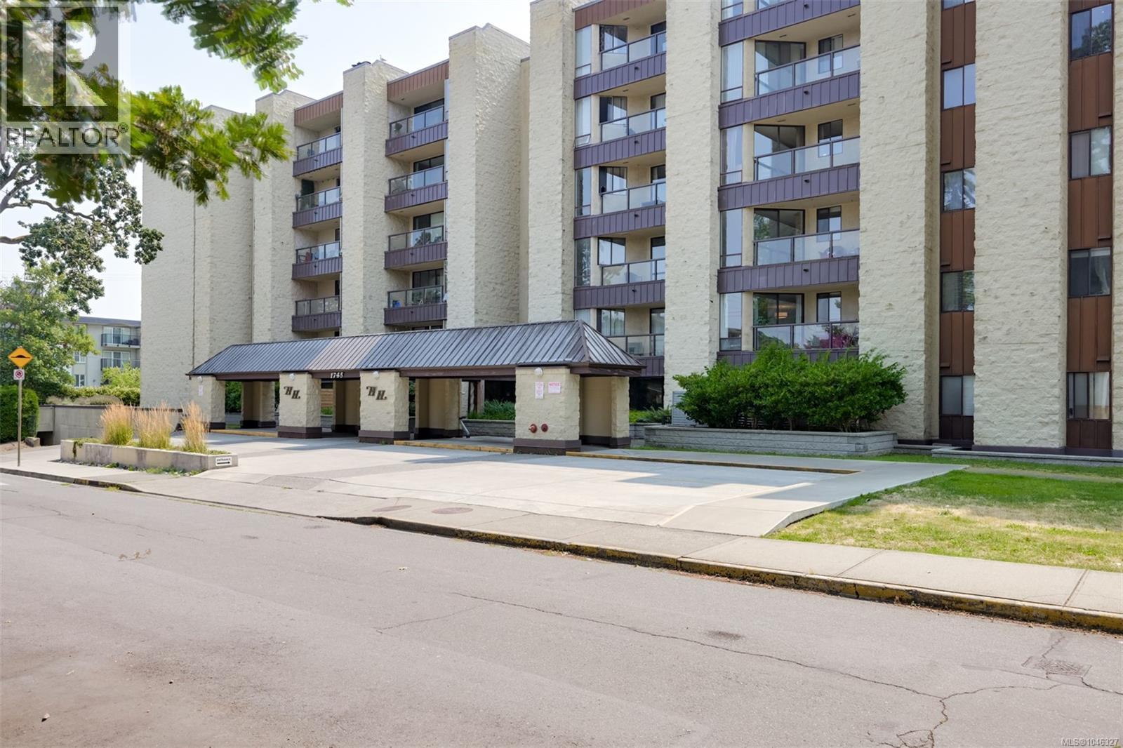 #505 1745 Leighton Rd - Image 31