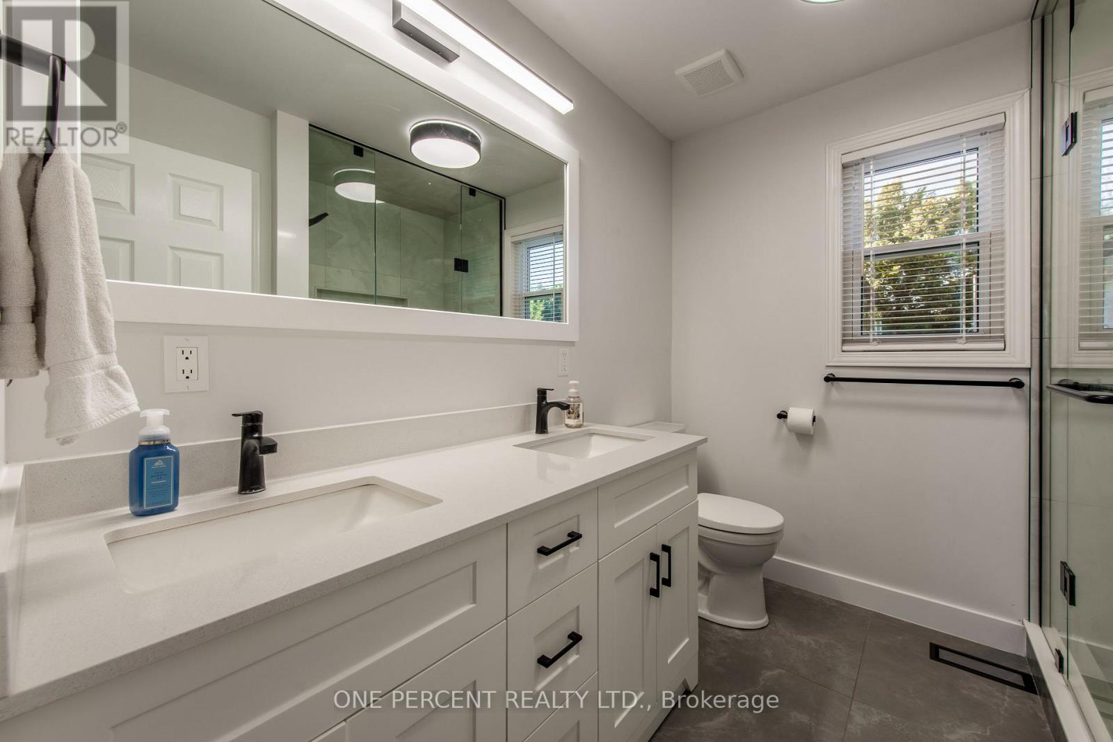 10 CAMPBELL ROAD - 22