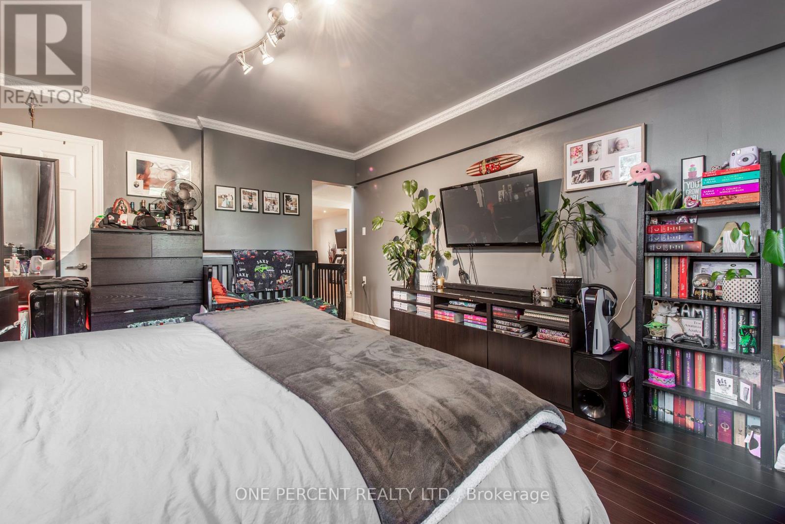 10 CAMPBELL ROAD - 29