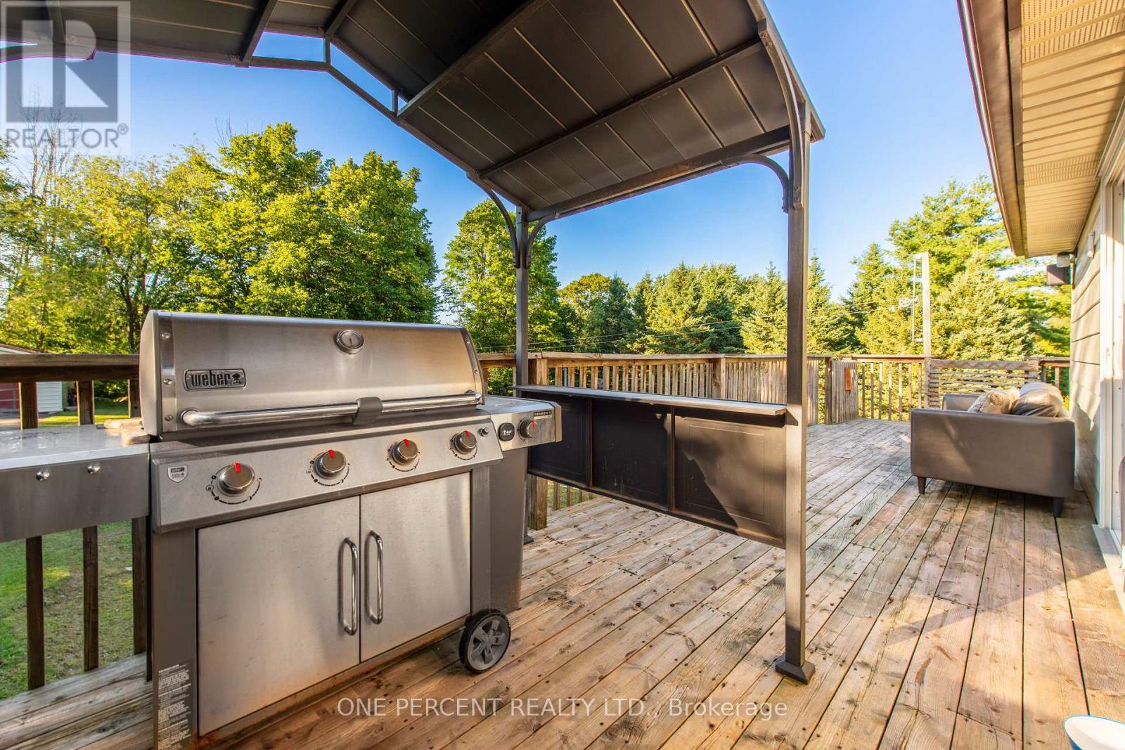 10 CAMPBELL ROAD - 33