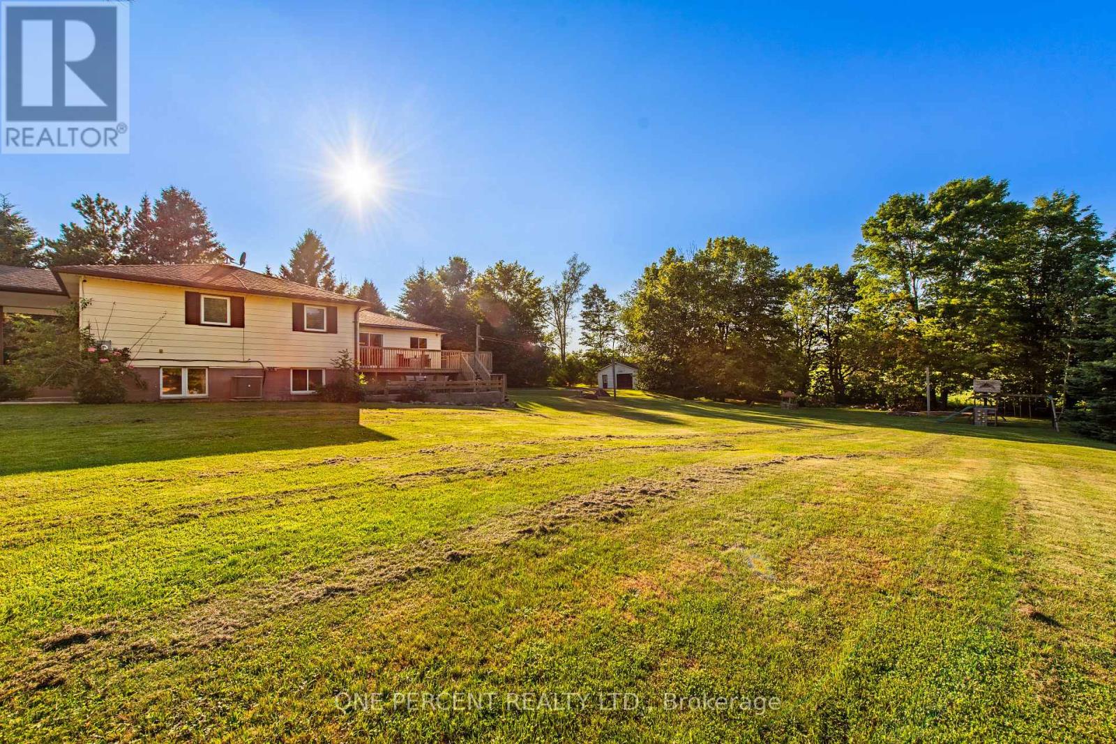 10 CAMPBELL ROAD - 35