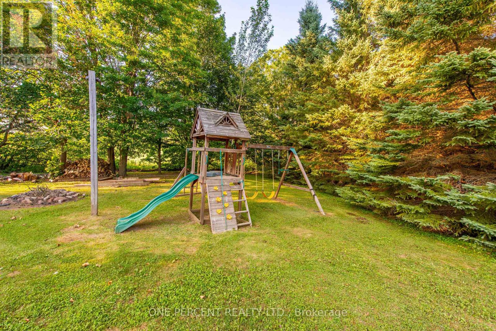 10 CAMPBELL ROAD - 37