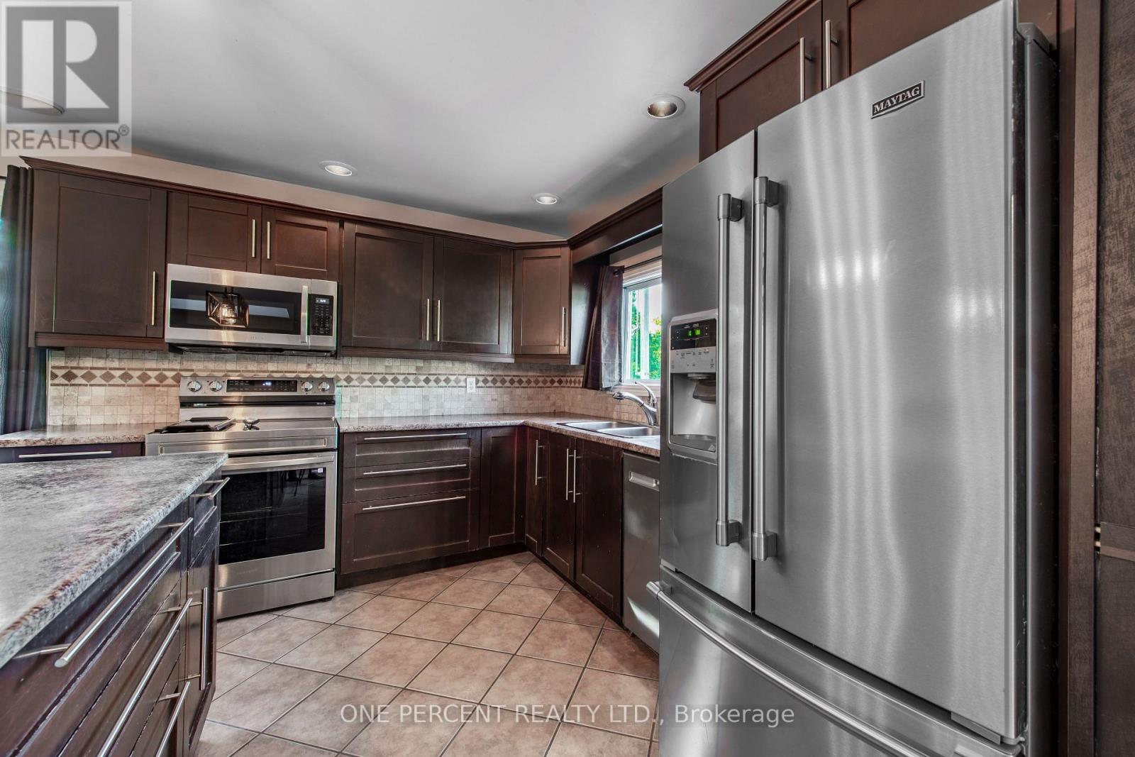 10 CAMPBELL ROAD - 9