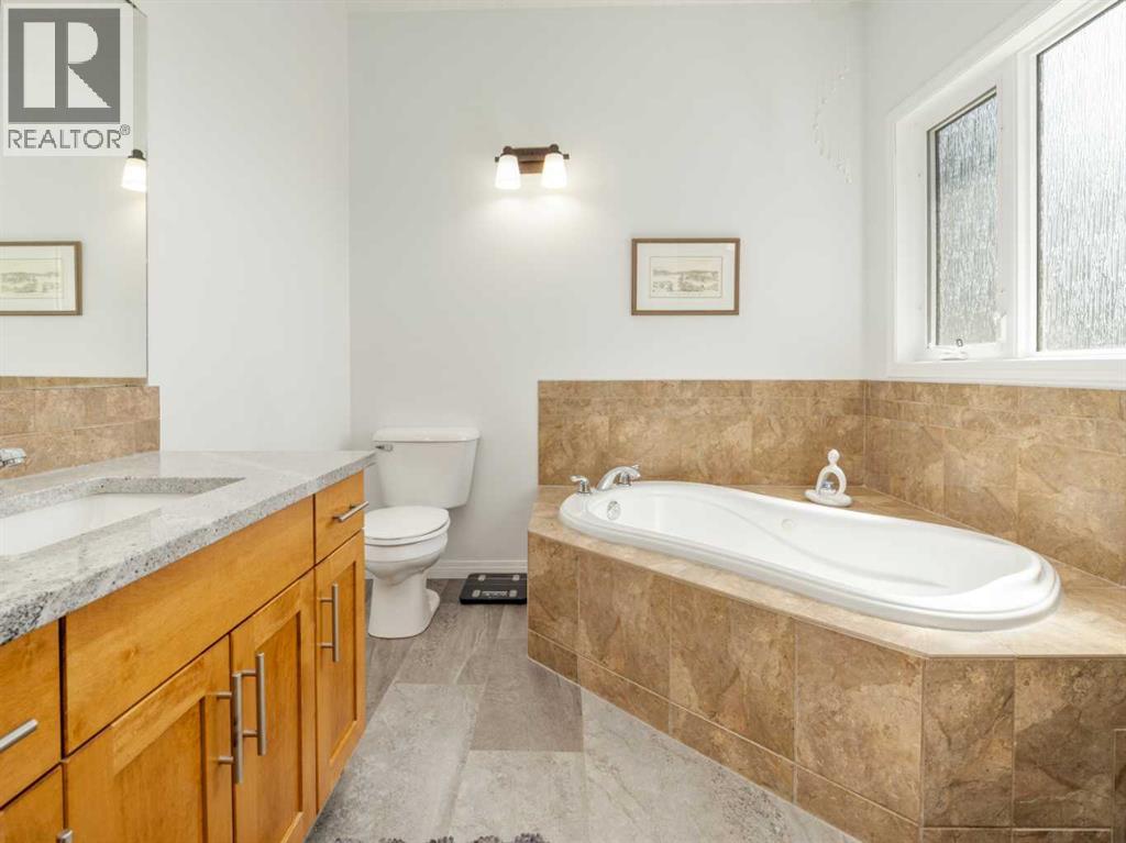 695 Parkside Drive - Image 27