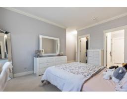 18833 54a Avenue, Surrey, BC V3S6R4 Photo 30