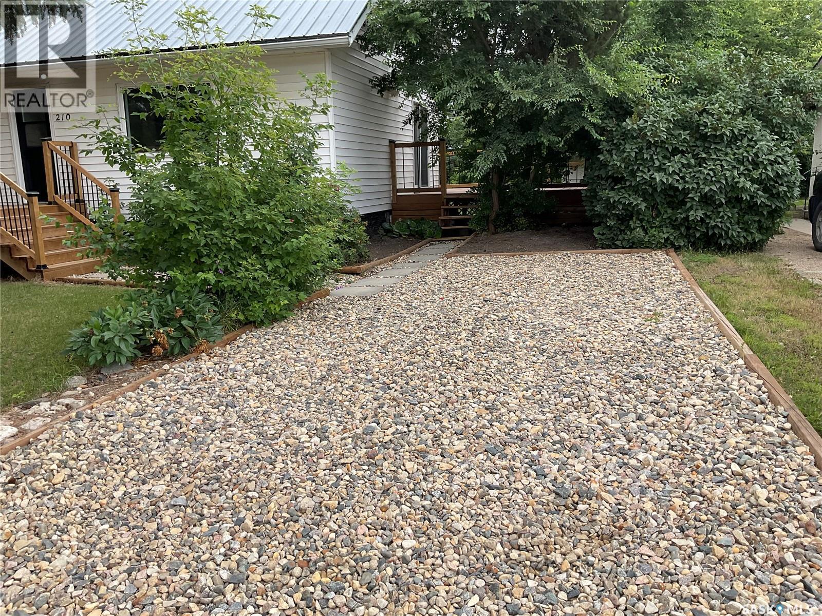 210 7th STREET S, Wakaw — photo 3