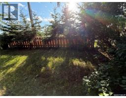 Living room - 143 Gladstone Avenue N, Yorkton, SK S3N2A7 Photo 6