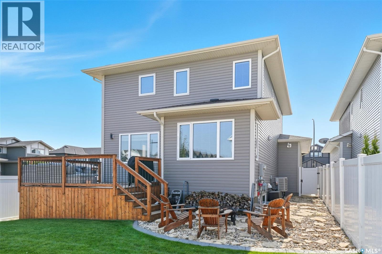 387 Underhill BEND - Image 5