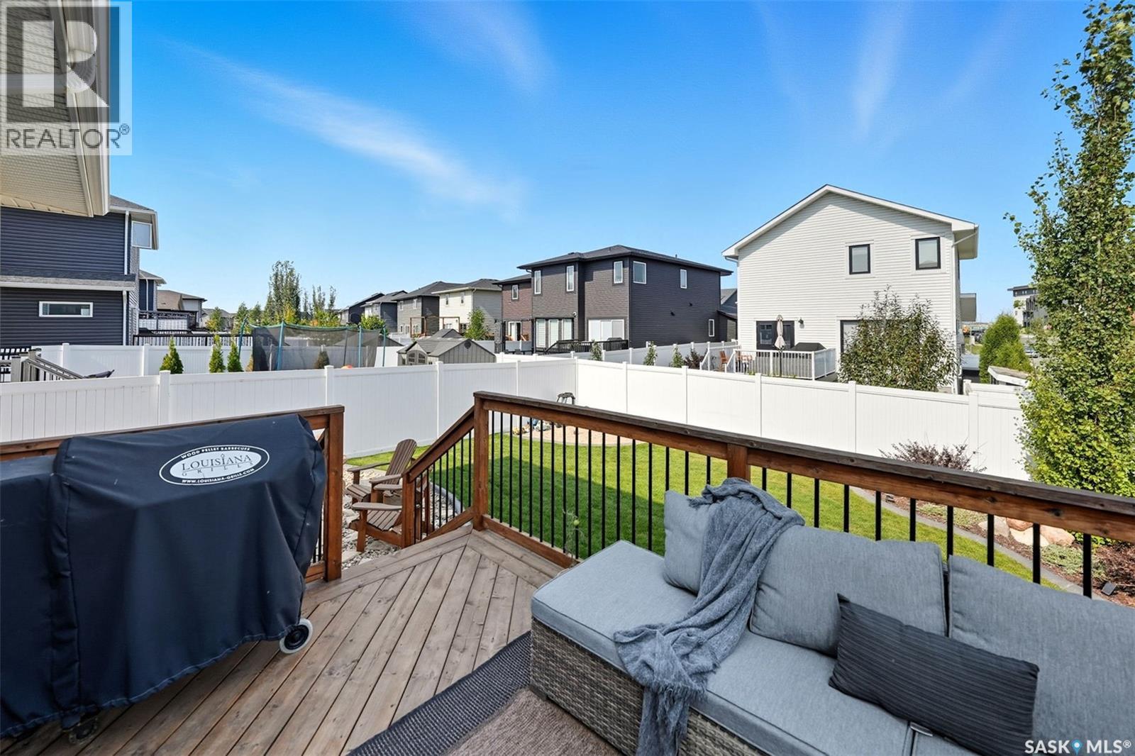 387 Underhill BEND - Image 9