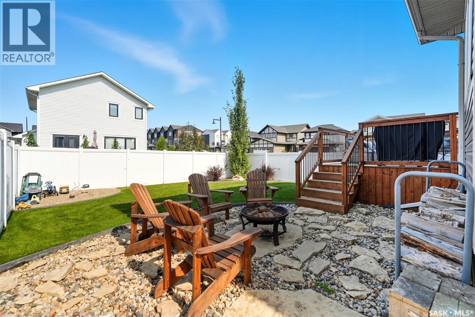 387 Underhill BEND - Image 11