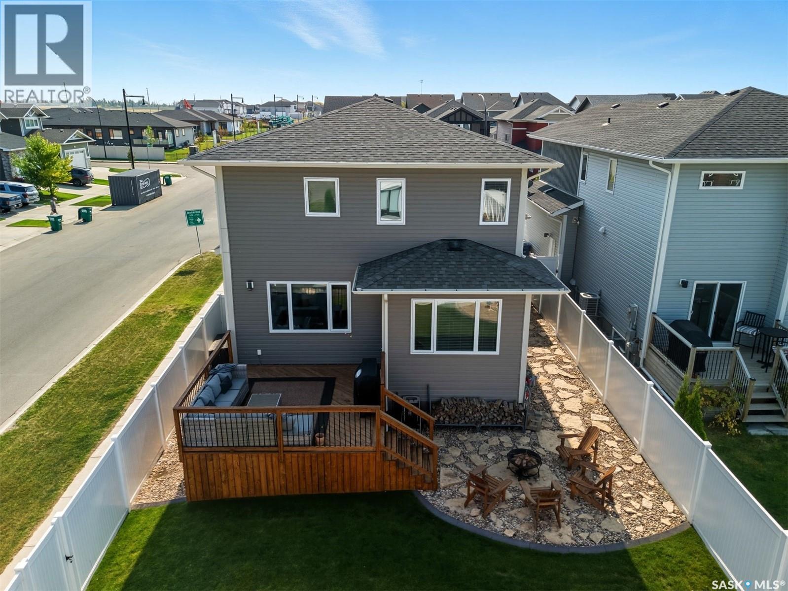 387 Underhill BEND - Image 14