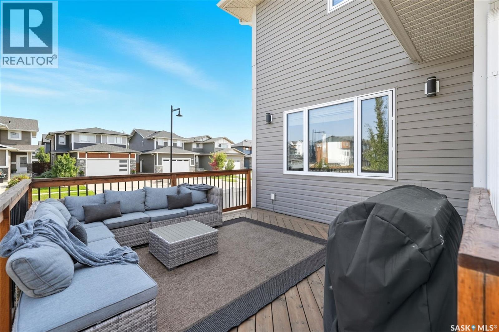 387 Underhill BEND - Image 7