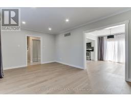 1715 Oberon Crescent, Mississauga, ON L4X2K7 Photo 10