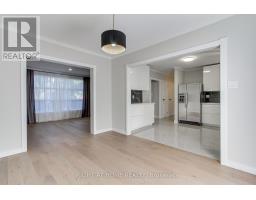 1715 Oberon Crescent, Mississauga, ON L4X2K7 Photo 14