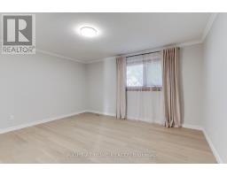 1715 Oberon Crescent, Mississauga, ON L4X2K7 Photo 24