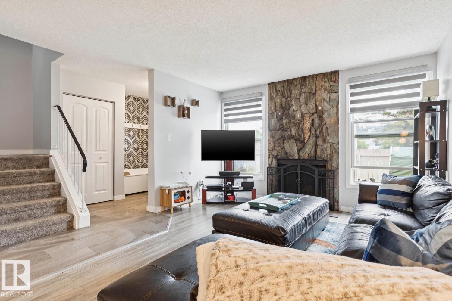 1194 KNOTTWOOD RD E NW - Image 8