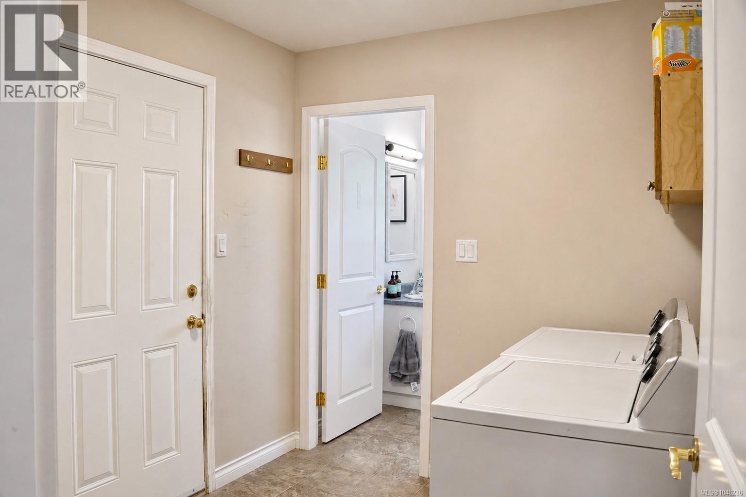 9351 Central Lake Rd - 9