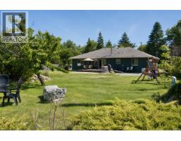 9351 Central Lake Rd, Port Alberni, BC V9Y8Z1 Photo 17
