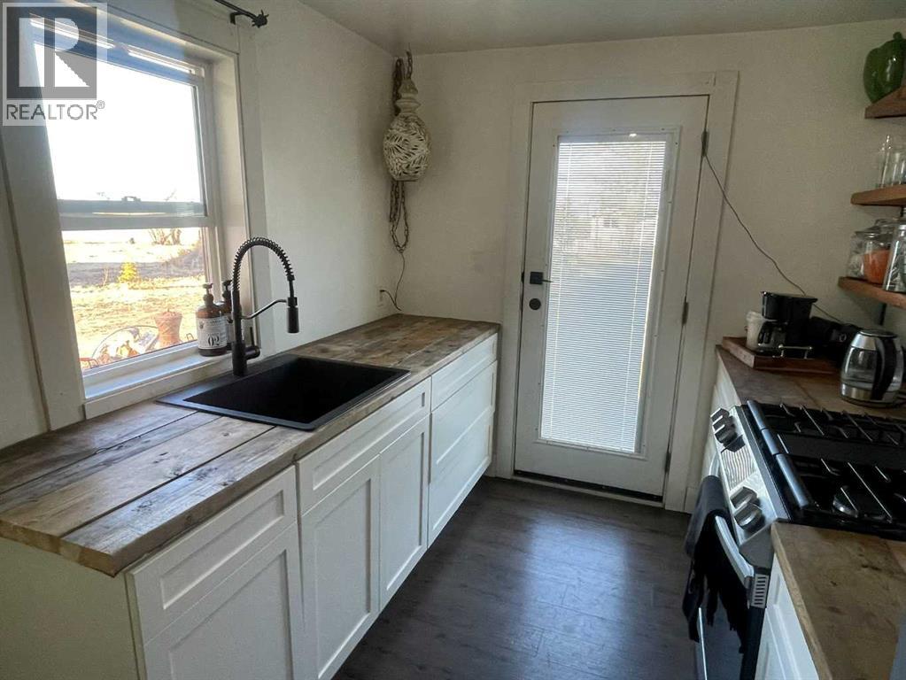 10104 99 Street - 2