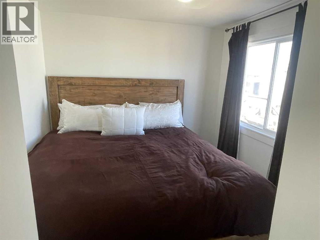 10104 99 Street - 10