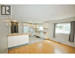 3238 Hinsche Road, 150 Mile House, BC V0K2G0 Photo 10