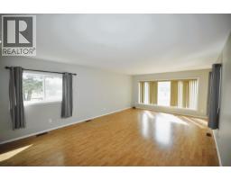 3238 Hinsche Road, 150 Mile House, BC V0K2G0 Photo 12