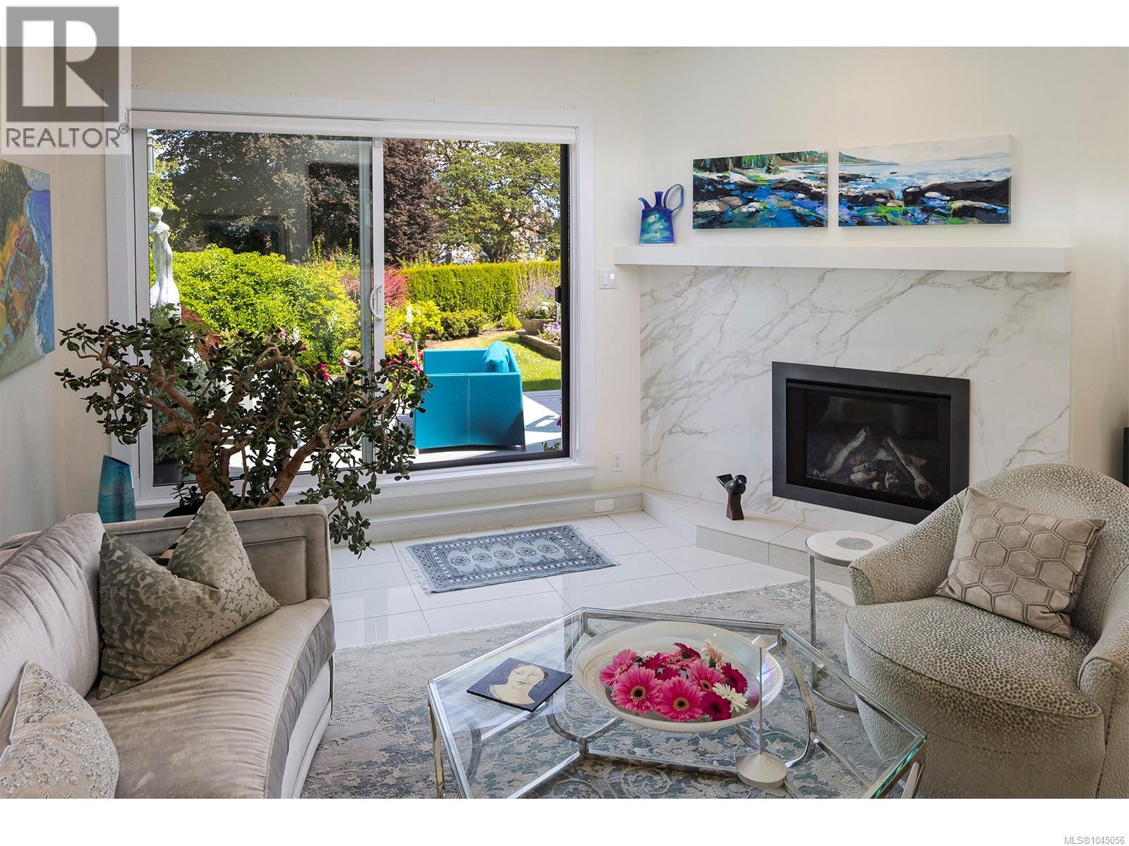 239 Belleville St - 7