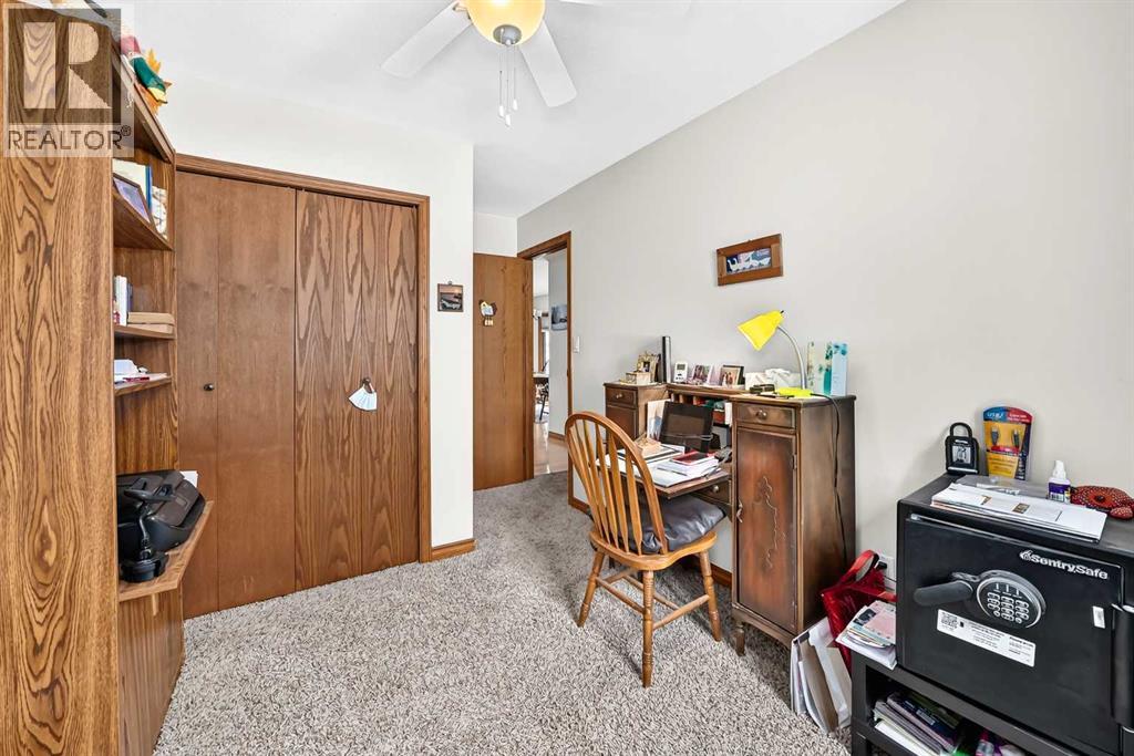 5812 60 Street - Image 23