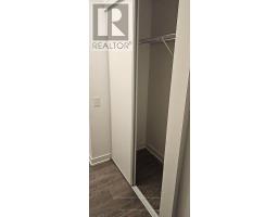 1702 - 108 Peter Street, Toronto, ON M5V2G7 Photo 12