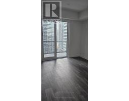 1702 - 108 Peter Street, Toronto, ON M5V2G7 Photo 18