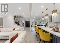 1071 Glenanna Road, Pickering, ON L1V5E1 Photo 9