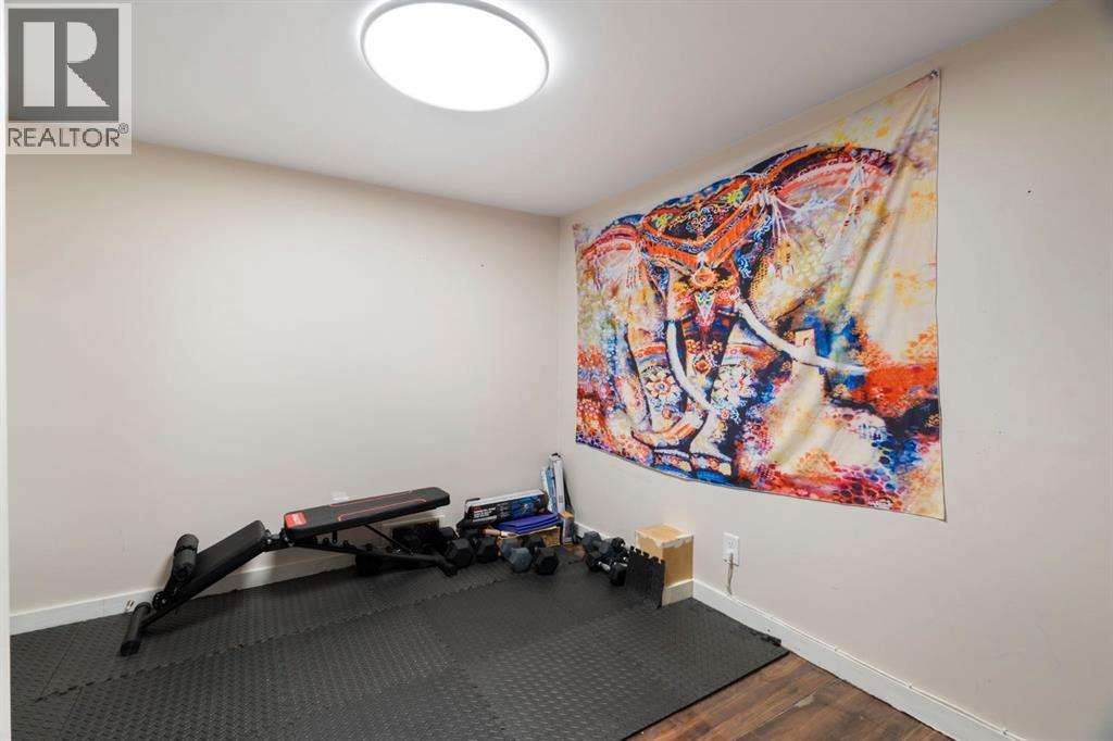 7865 24 Street SE - Image 23