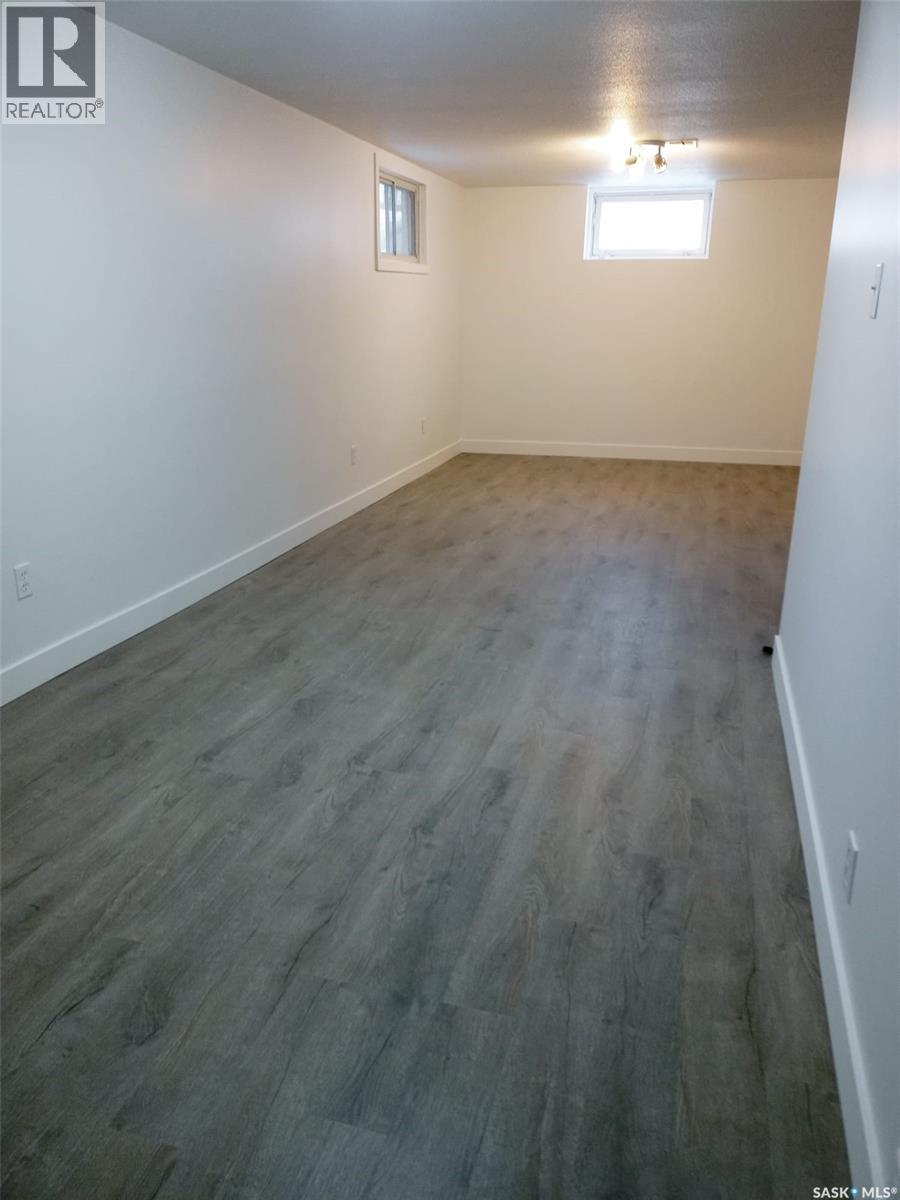 606 Balmoral STREET - 16