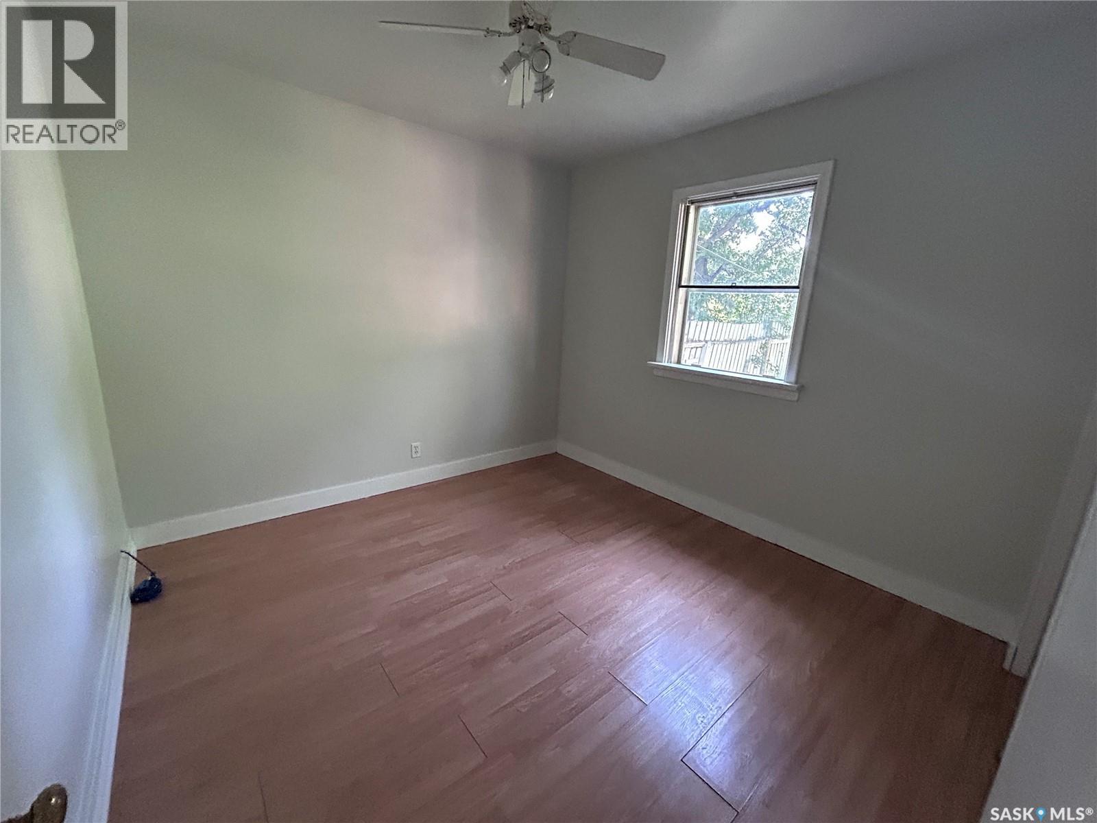 606 Balmoral STREET - 9