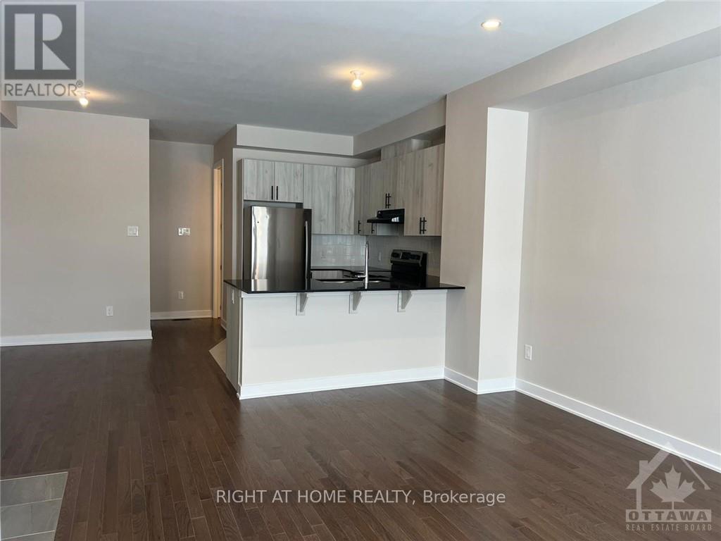 3 Bed, 3 Bath House for Rent in Ottawa – 6325 PERTH STREET, Ottawa – MLS# X13648310 - Image 6