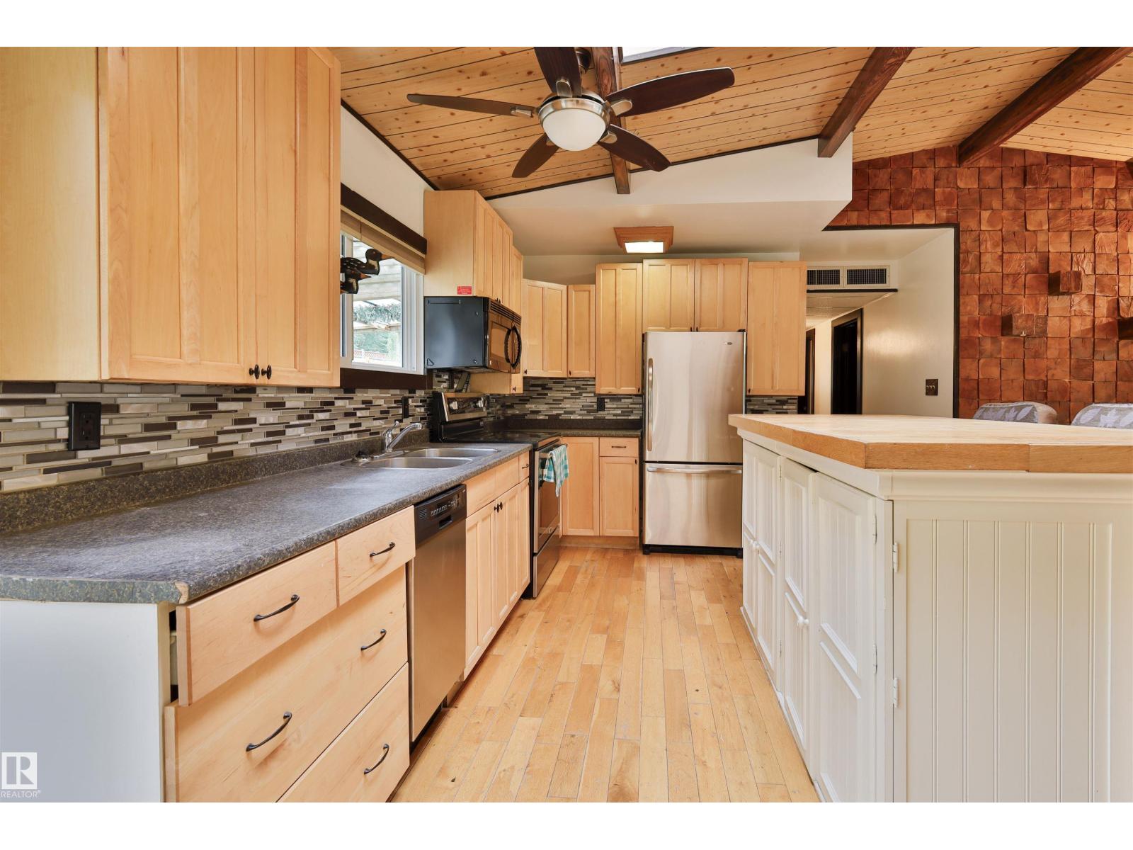 #103 2120 TWP ROAD 565 - Image 33