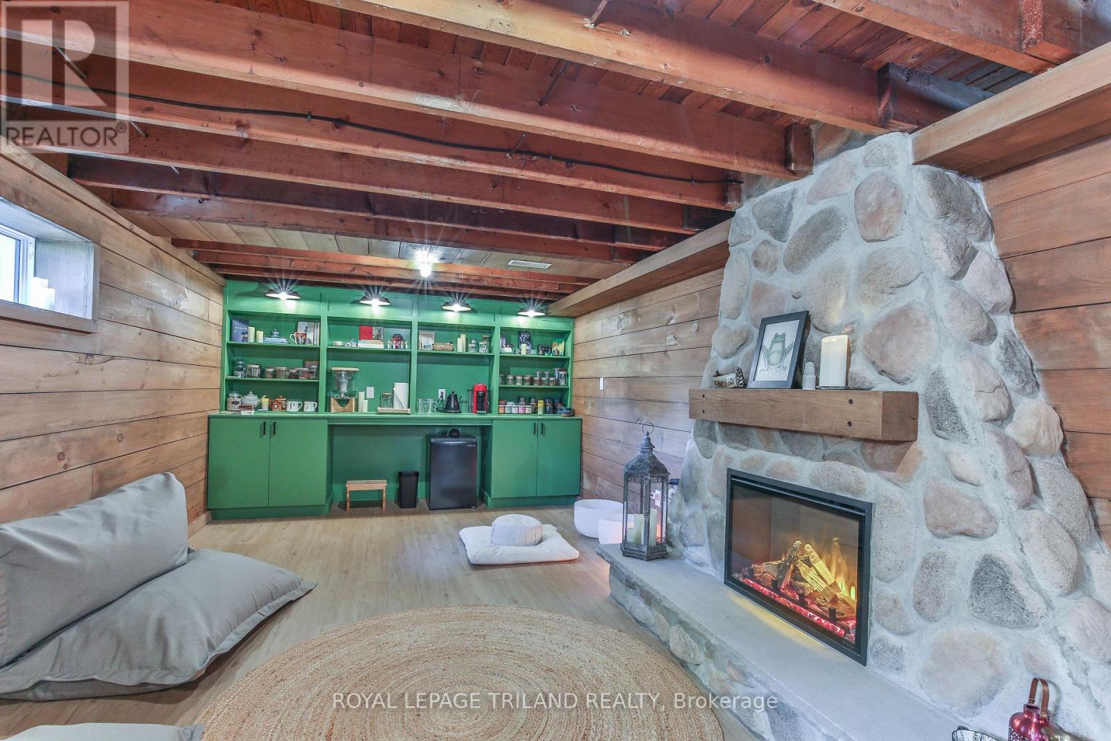 190 TAYLOR STREET - Image 32
