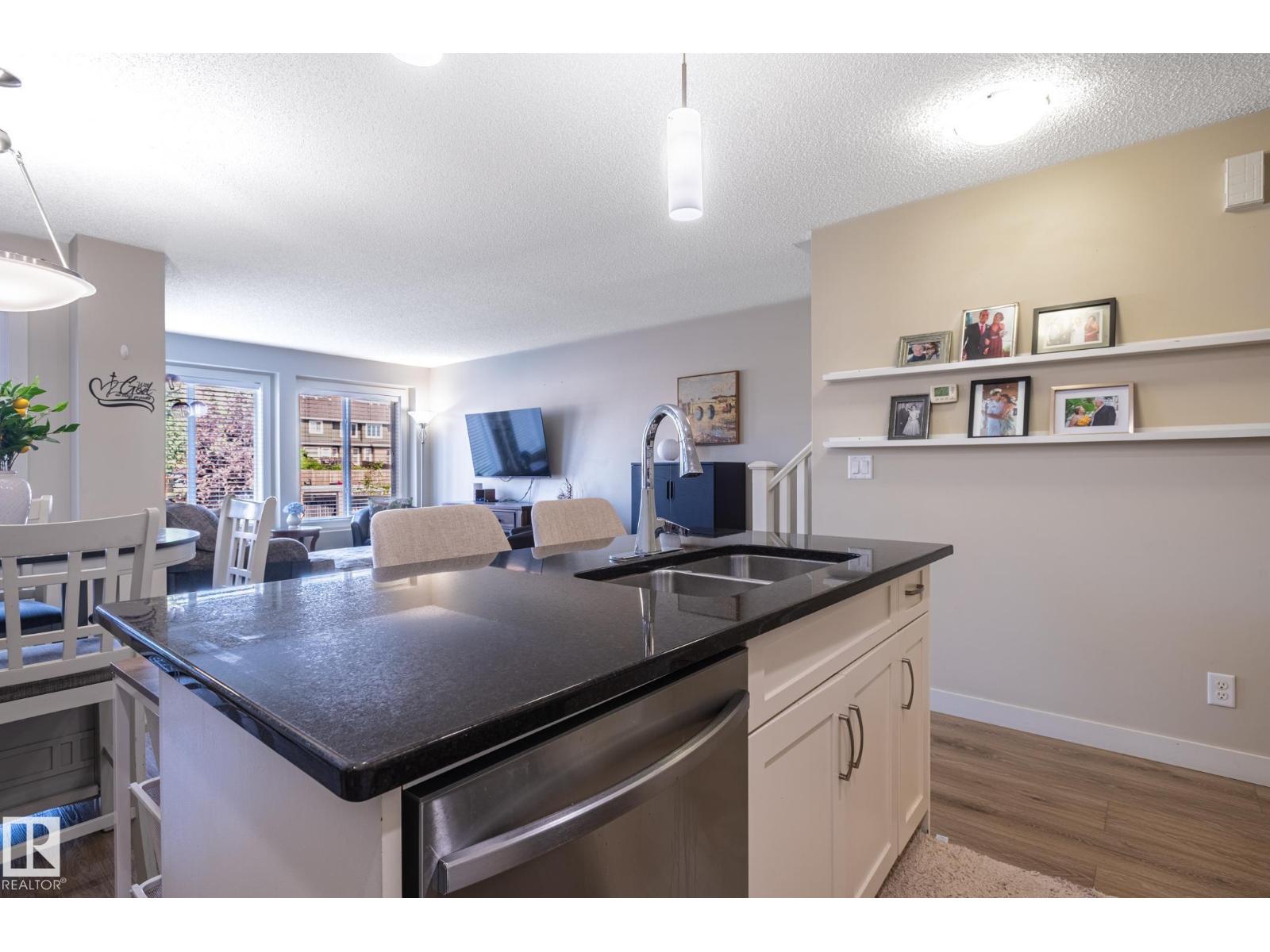 1747 HAMMOND CR NW - 7