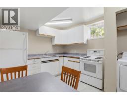 355 Pemberton Terrace, Kamloops, BC V2C1T2 Photo 22