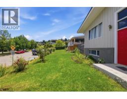 355 Pemberton Terrace, Kamloops, BC V2C1T2 Photo 32