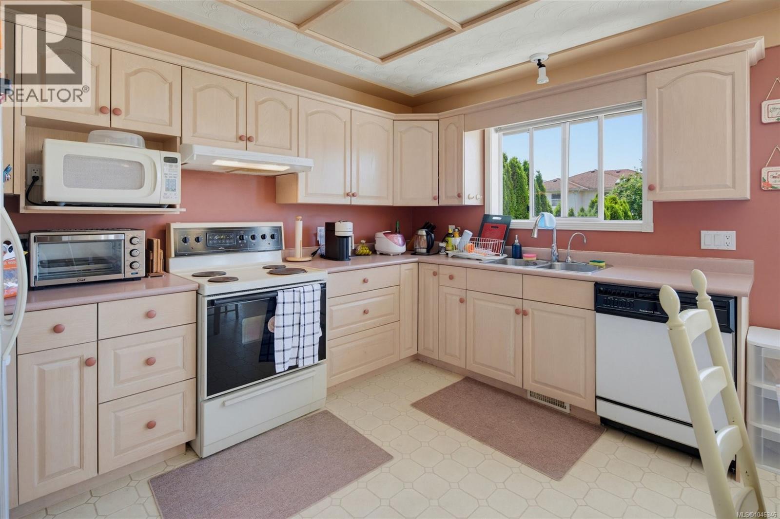 1847 El Sereno Dr - 11